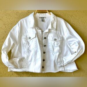 White Denim Jacket cropped